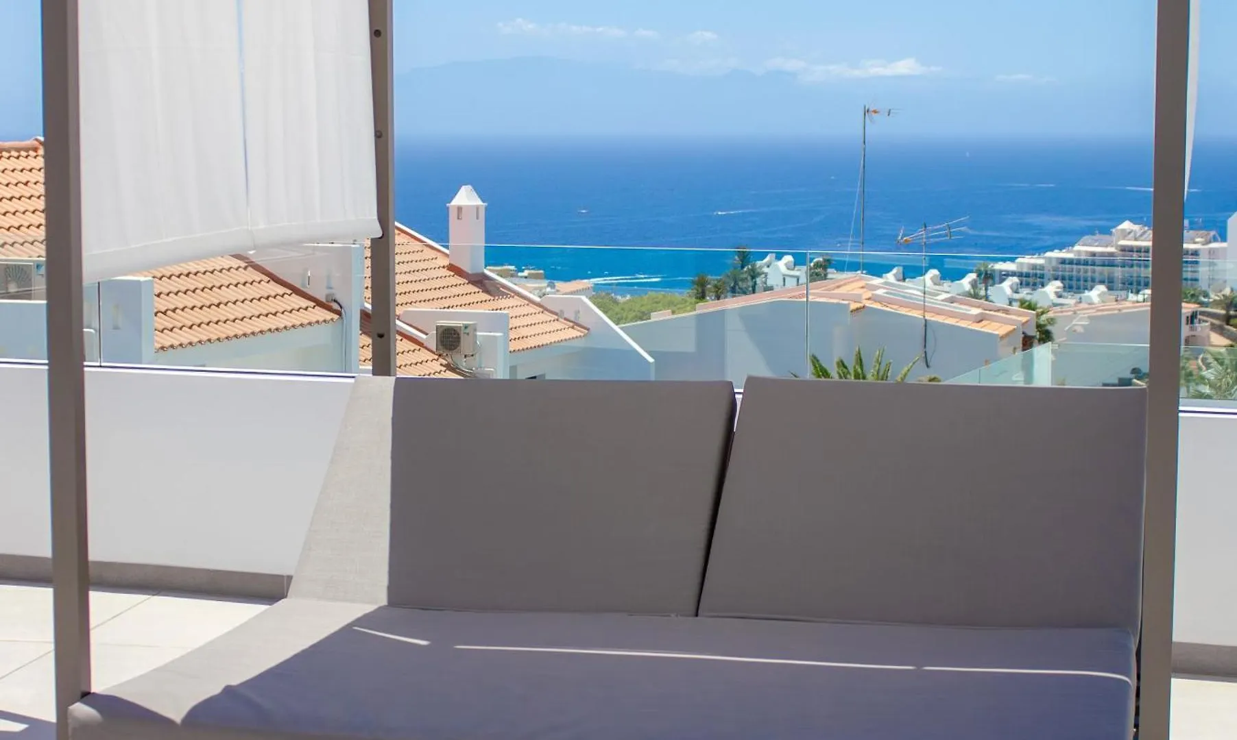 Costa Adeje Garden Aparthotel Playa de las Americas